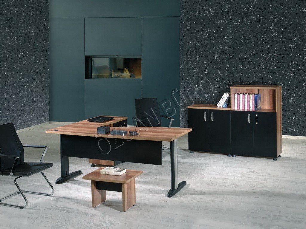 Zeus Metal Ayaklı Masa Takımı