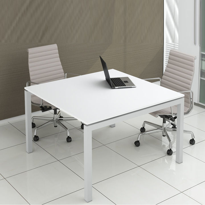 Kare Toplantı Masası