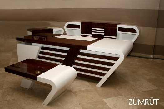 Zümrüt Masa Takımı